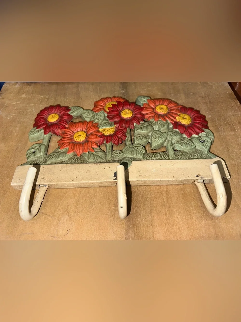 Vintage Cast Iron Sunflower 3 Hook Wall Mount Coat Hat Rack